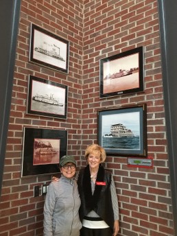 Hat on R in Vicksburg with Faye