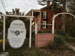 The Inn St. Gemme Bouvais